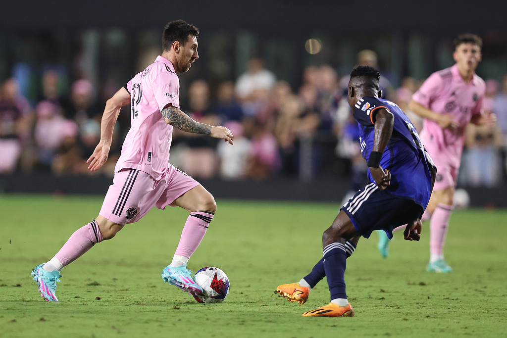 开云平台-关于梅西带伤出战，可能缺席即将开战的欧洲杯的信息