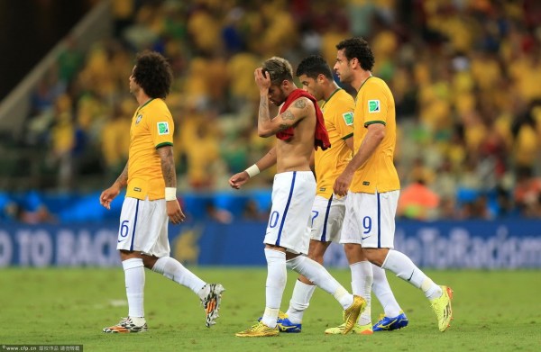 尼斯中场核心累积黄牌，下轮缺阵成疑的简单介绍