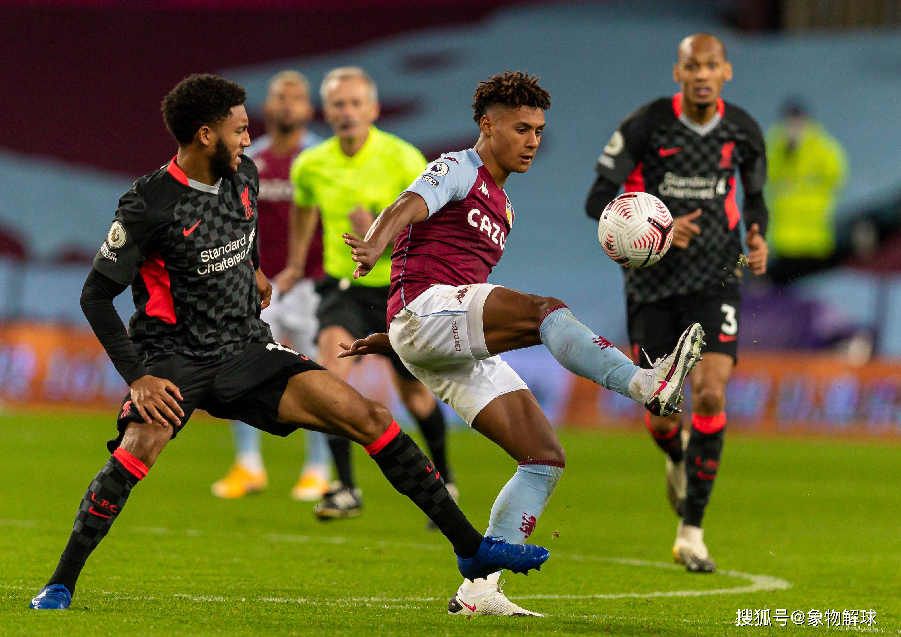 关于里尔队惨败对手，形势严峻在法国联赛的信息