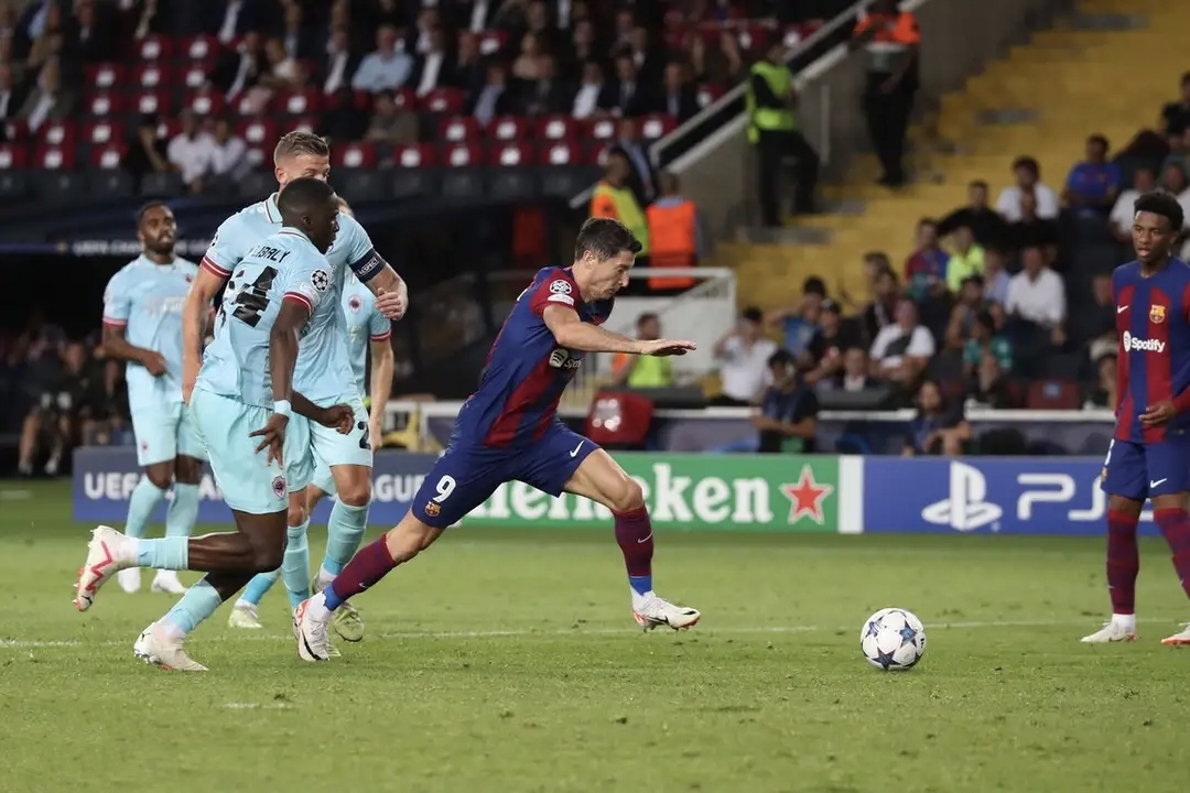 火爆！球队大胜对手，跻身下一轮的简单介绍