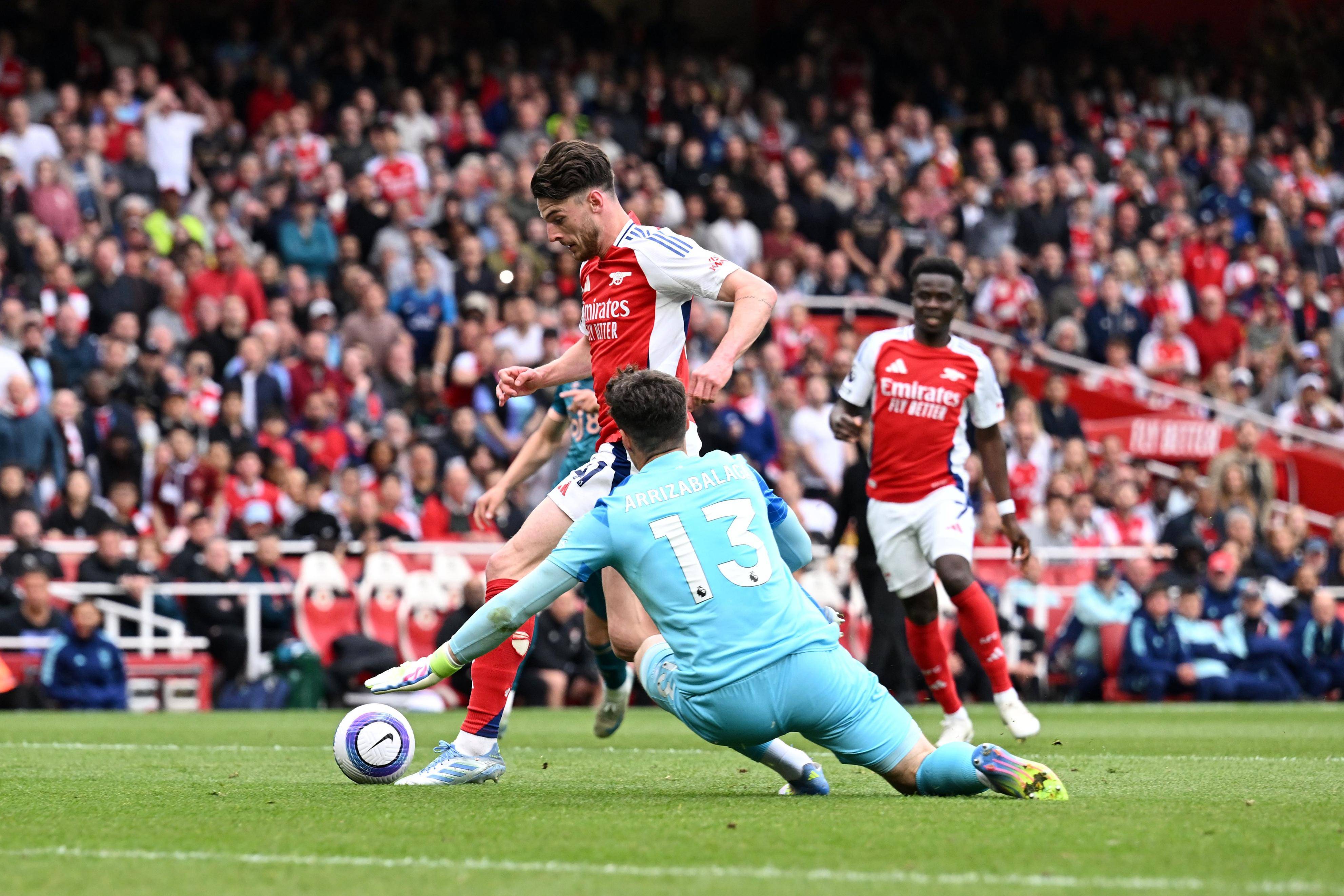 开云体育登录-包含阿森纳遭遇挑战，客场对阵华特福德的词条