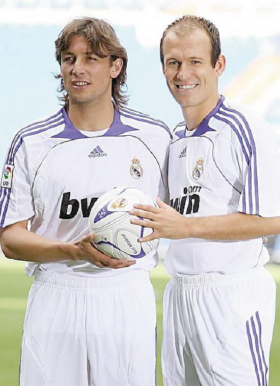 关于马洛卡青训新星崭露头角，上演帽子戏法，引领球队逆袭胜利的信息