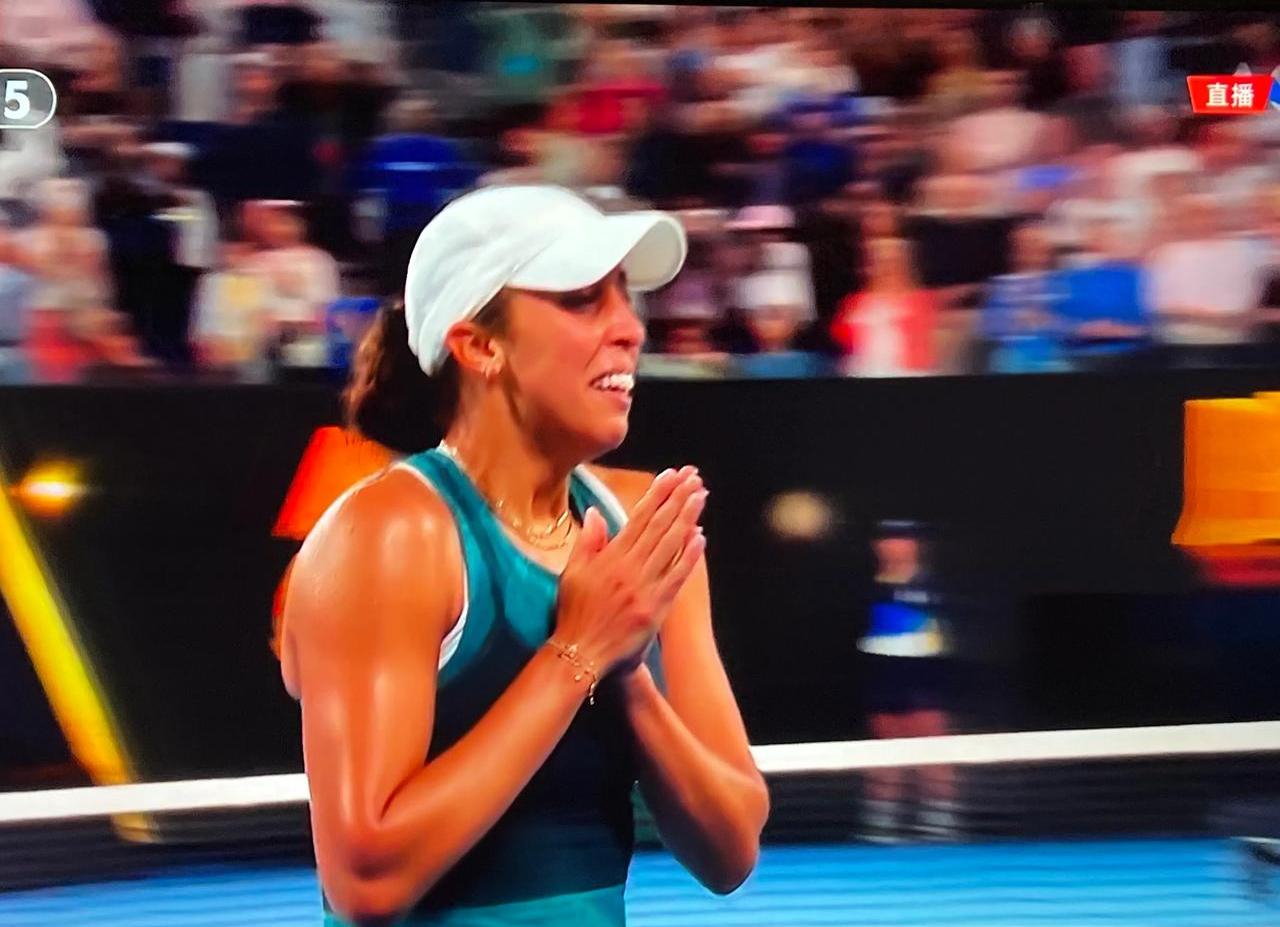 包含加拿大女足球队再获胜，士气高涨摩拳擦掌的词条