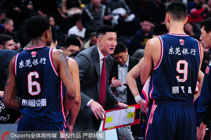 科尔切斯特主场失利，主教练反思战术安排的简单介绍