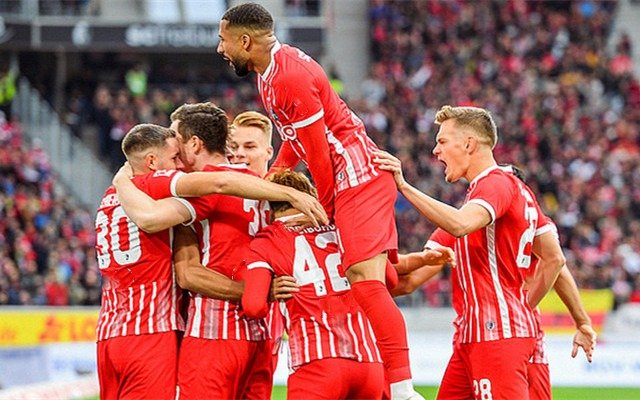 开云体育官方网站-沙尔克反弹良好，主场逼平弗赖堡保住不败纪录