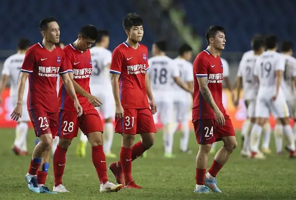 大连斯队客场失利，保级压力又一次增大