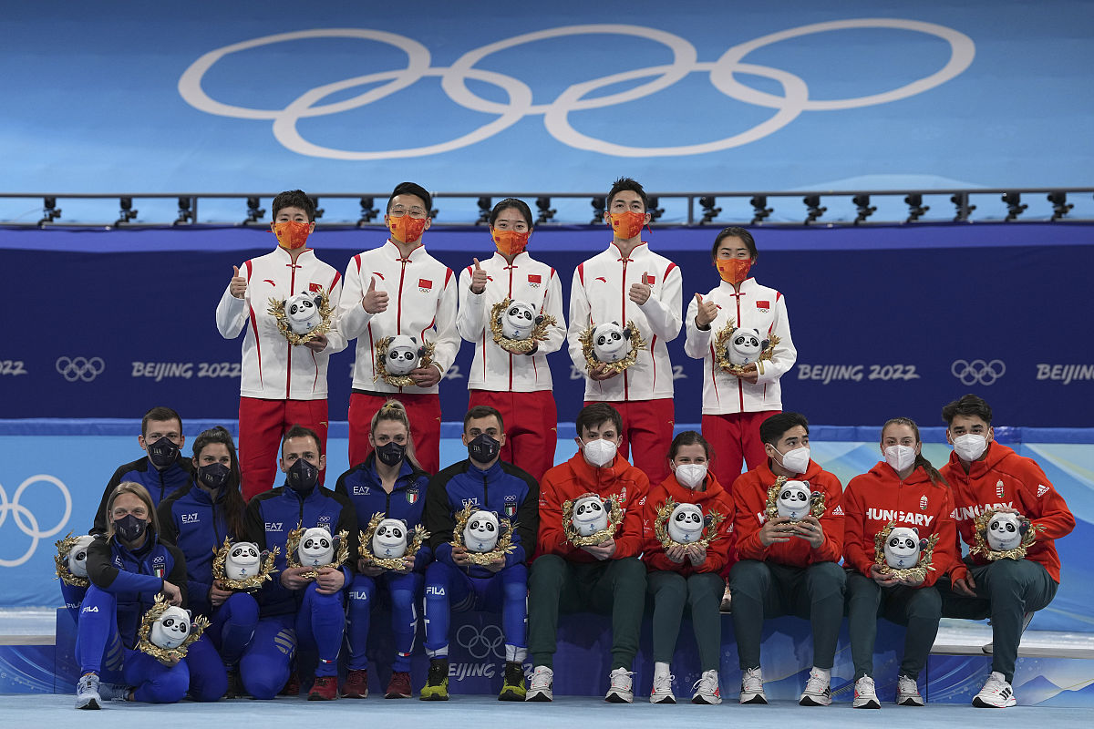 韩国代表团成绩喜人，多人成功进入决赛