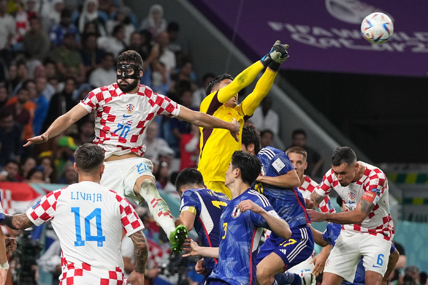 开云体育下载-比利时队大胜晋级，克罗地亚队止步八强