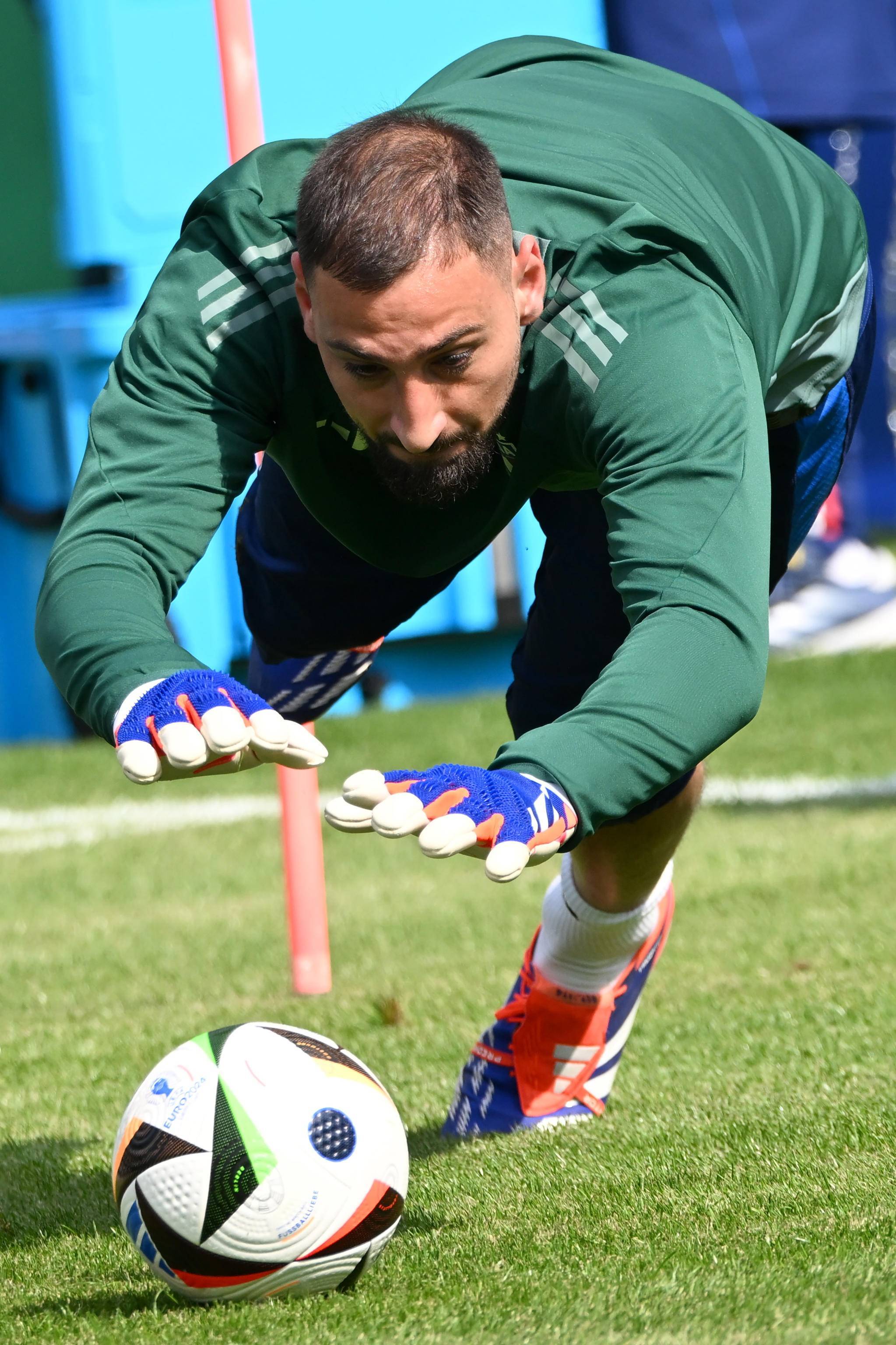 意大利足球强者恒强，各队战绩均呈现上涨趋势的简单介绍