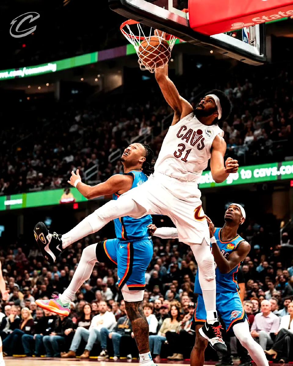 骑士战胜热火：底特律动力克服对手取胜的简单介绍