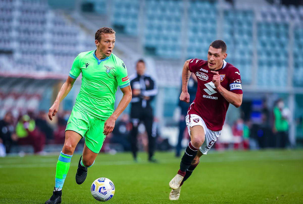 开云下载-沃尔夫斯堡在主场大胜RB莱比锡，稳固中游的简单介绍