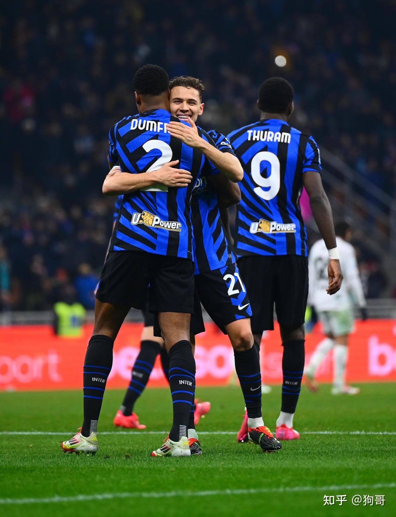 关于意大利足球联赛屡现惊险一幕，球迷热议不休的信息