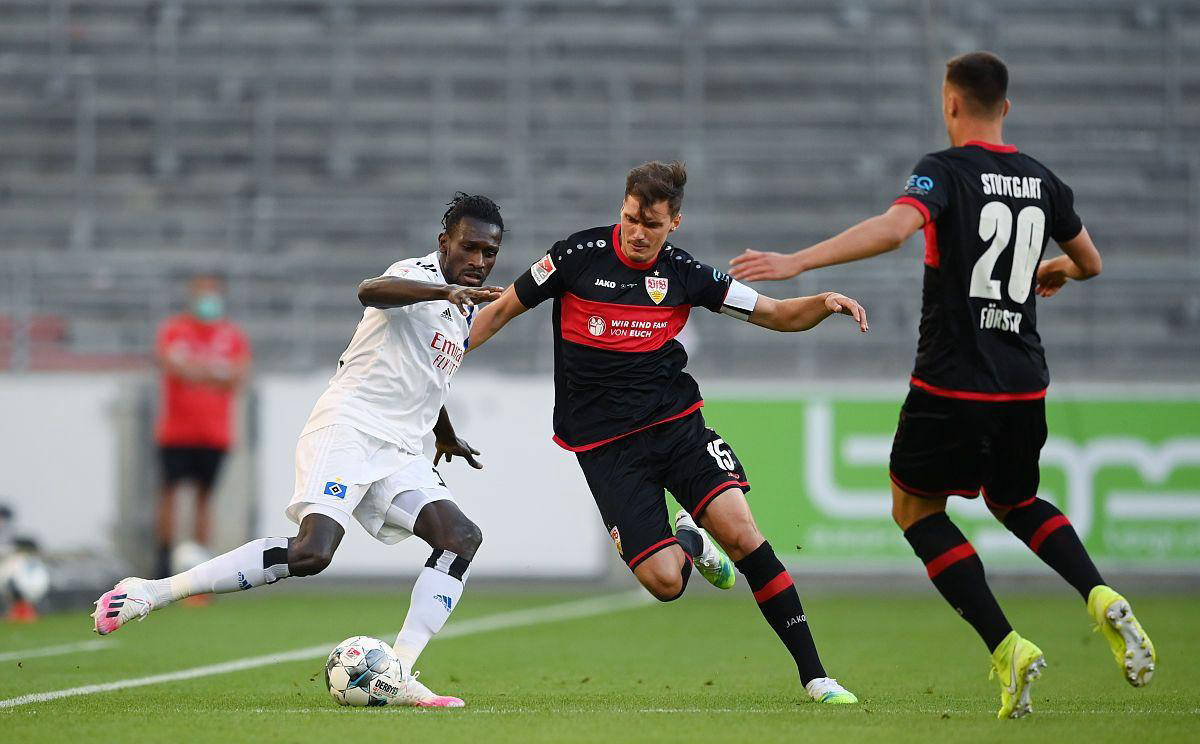 汉诺威主场逆转战胜弗赖堡，豪取三分的简单介绍