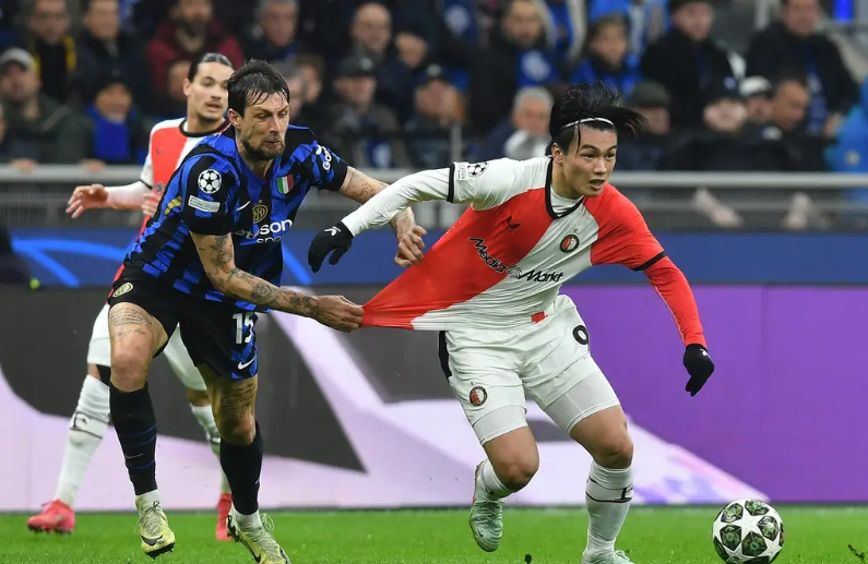 关于足球比赛热情澎湃，各国球队实力对决的信息