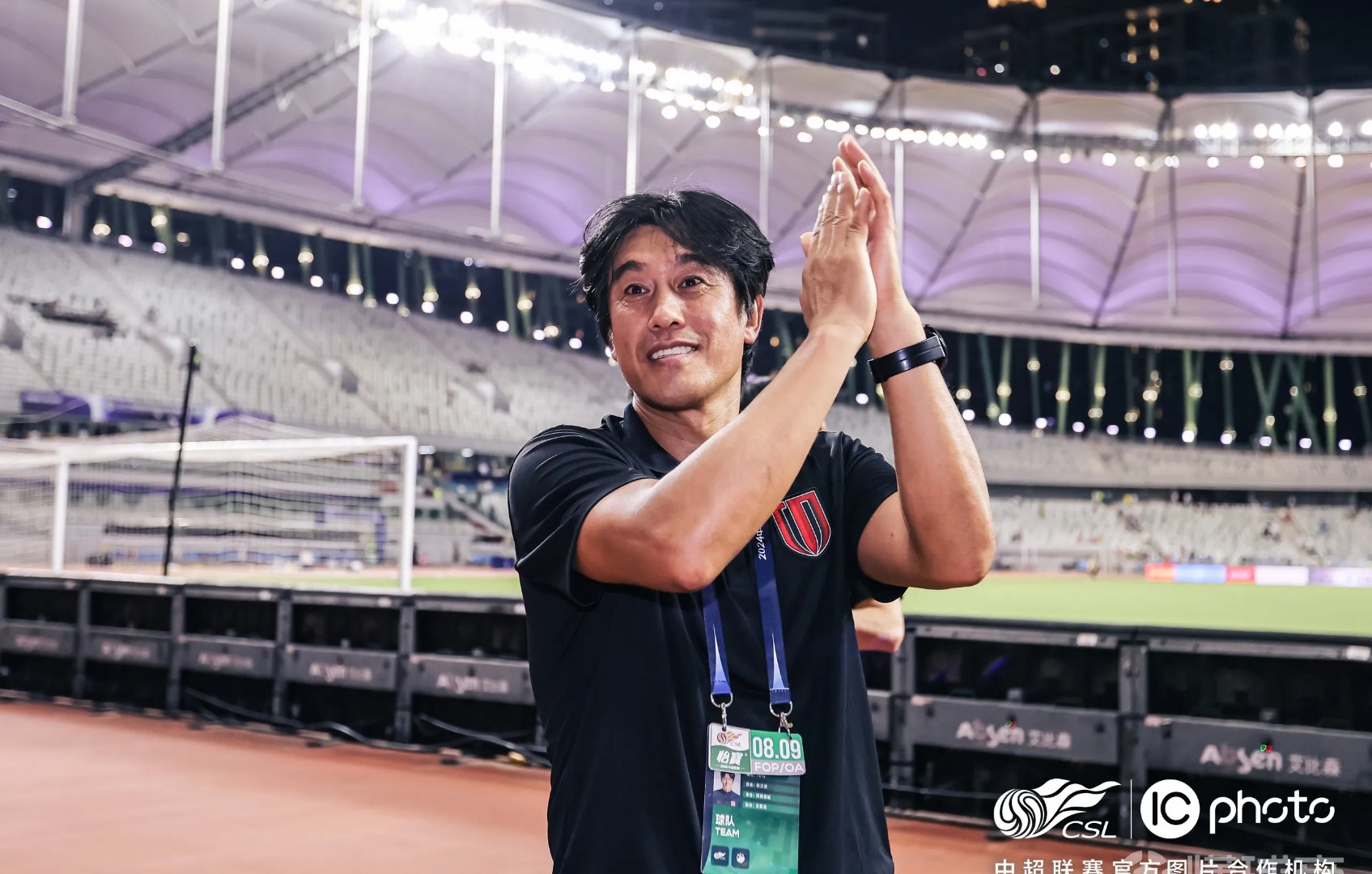 包含泰达教练安排战术应对对手的词条