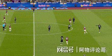 包含切尔西客场大胜桑德兰，继续领跑积分榜的词条