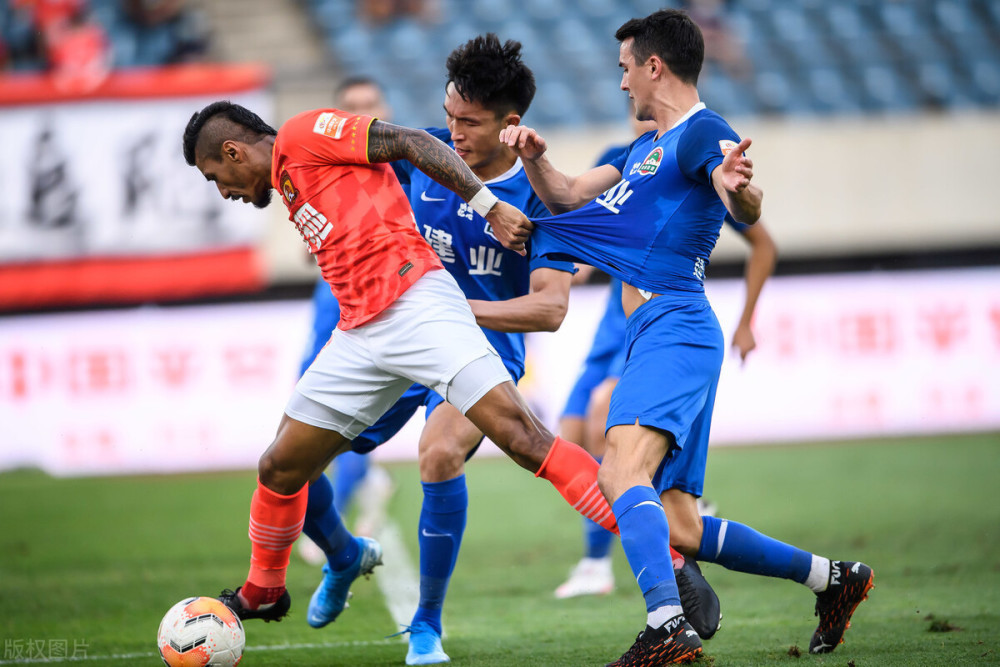 关于建业胜率不高，面对恒大需全力对抗的信息