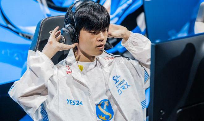 关于DK力克RNG，Deft打出惊人五杀宿敌对决小组赛，留下经典瞬间的信息