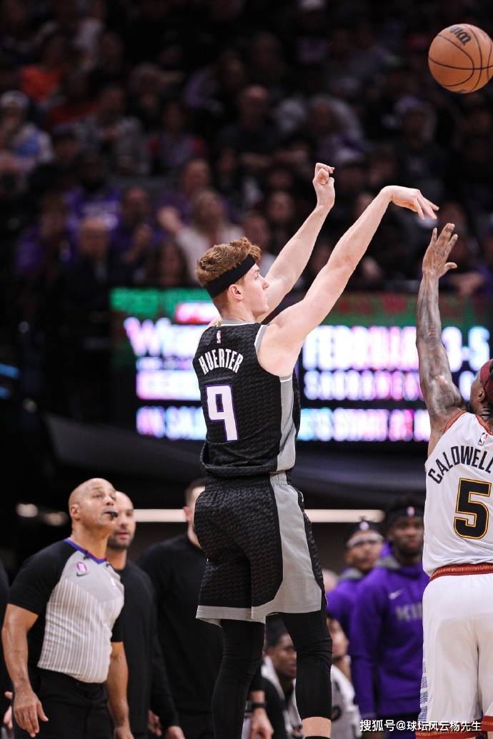 开云下载-包含FLY横扫BRO，Ming打出惊人五杀峡谷大战淘汰赛，技惊四座的词条