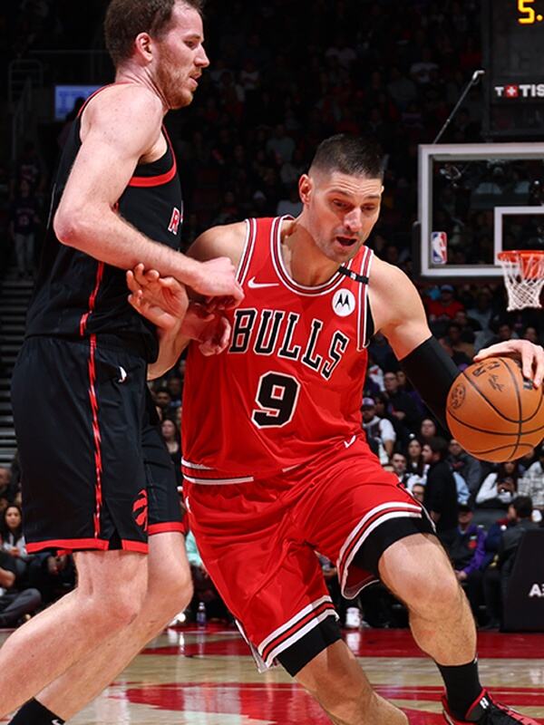 开云体育入口-76人再胜猛龙，系列赛3-2领先