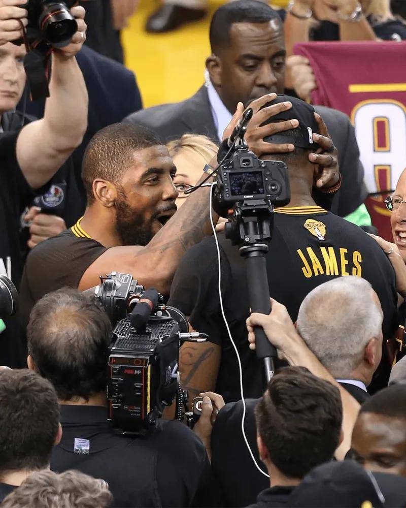 开云体育官方网站-骑士队后卫欧文因个人原因暂时离队